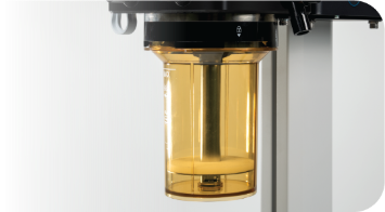 High-volume CO2 absorbent canister 
